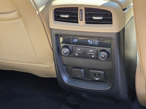 Used 2019 Buick Envision Essence image 44