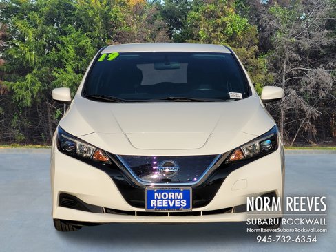 Used 2019 Nissan Leaf S w/ S Charge Package image 2