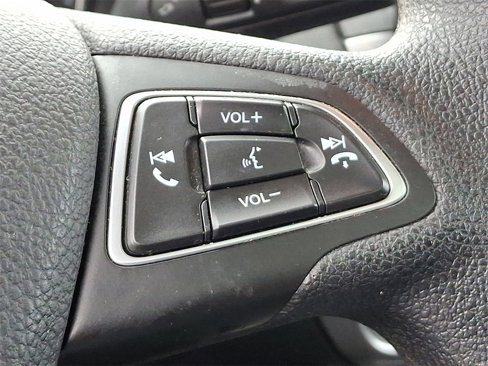 Used 2021 Ford EcoSport SE w/ SE Convenience Package image 24