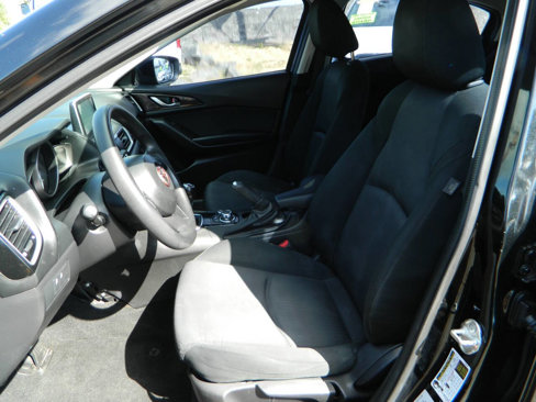 Used 2015 MAZDA MAZDA3 i Sport image 11