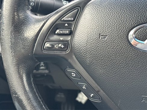 Used 2012 INFINITI G37 x w/ Premium Pkg image 37