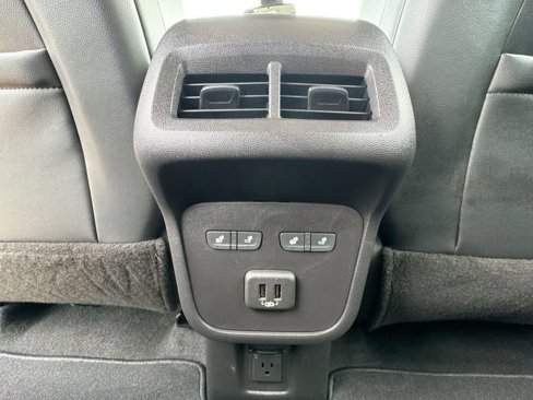 Certified 2022 Chevrolet Equinox Premier image 21