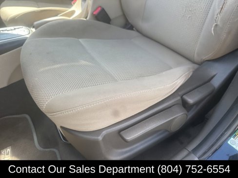 Used 2012 Hyundai Elantra GLS w/ Preferred Pkg image 13