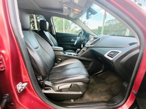 Used 2011 GMC Terrain SLT image 29