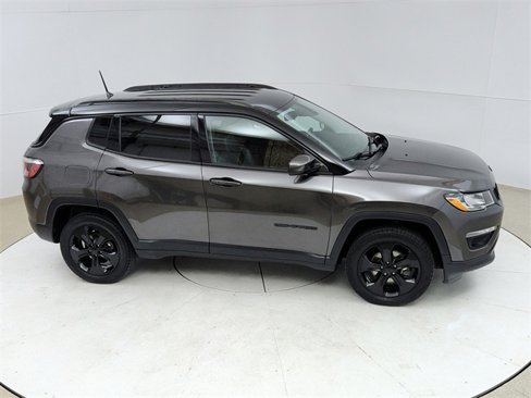 Used 2018 Jeep Compass Latitude image 20