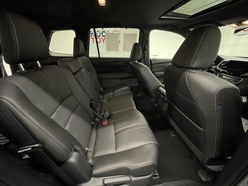 Used 2024 Honda Passport TrailSport image 6