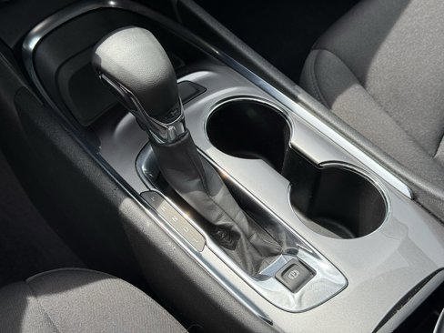 Used 2023 Chevrolet Malibu LT image 23