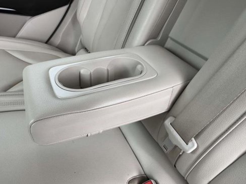 Used 2019 Lincoln MKC Premiere image 18