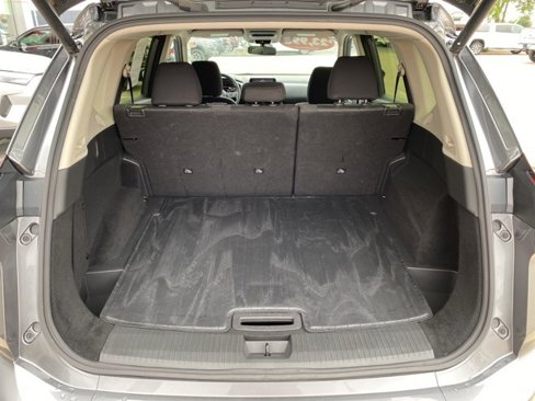 Used 2024 Nissan Rogue SV image 4