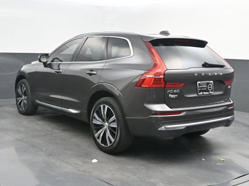 Certified 2023 Volvo XC60 B5 Ultimate w/ Protection Package Premier image 5