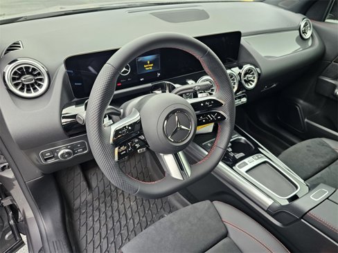 New 2025 Mercedes-Benz GLA 250 image 13