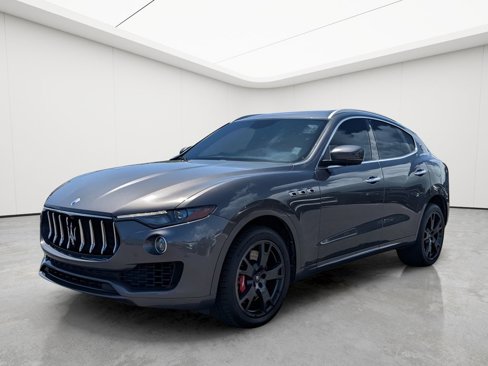 Used 2019 Maserati Levante S image 4