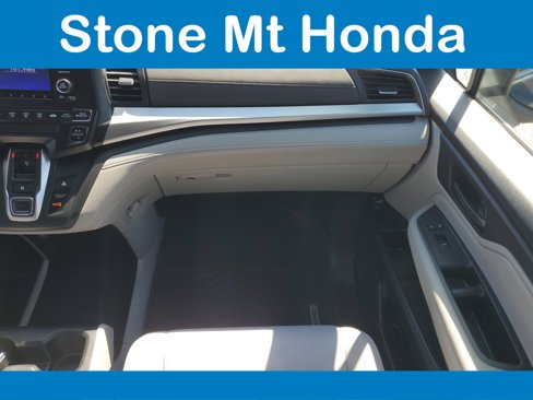 Used 2018 Honda Odyssey LX image 15