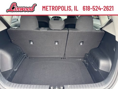 Used 2023 Kia Soul LX image 11