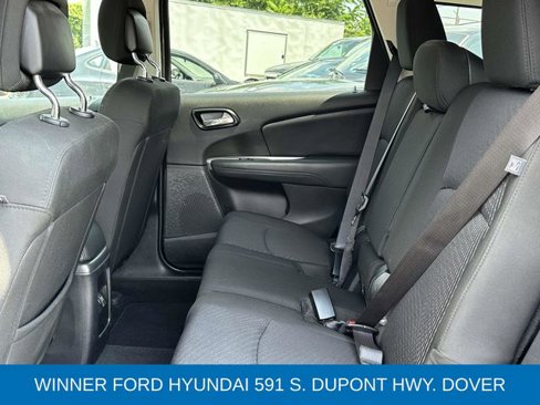 Used 2019 Dodge Journey SE image 10