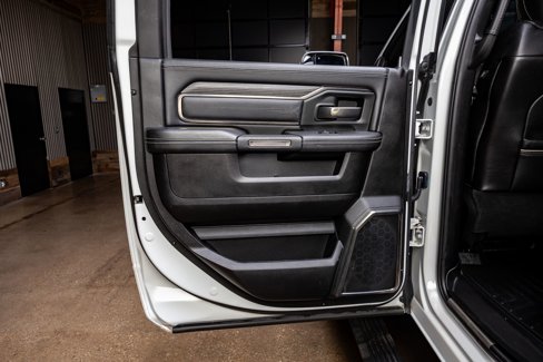 Used 2020 RAM 2500 Limited image 39