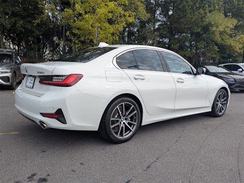 Used 2022 BMW 330i Sedan image 3