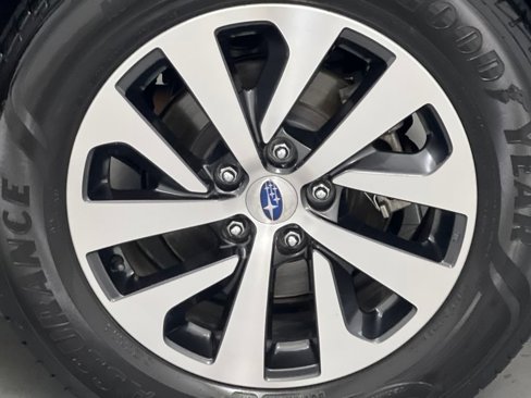 Used 2023 Subaru Outback Premium image 69