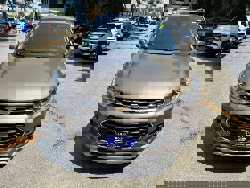 Certified 2021 Chevrolet Trax LT w/ Driver Confidence Package image 9