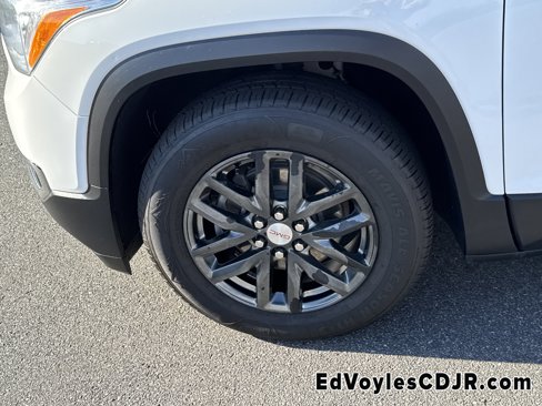 Used 2018 GMC Acadia SLT image 14