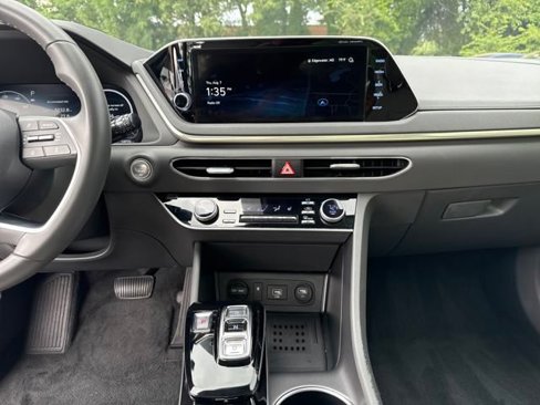 Certified 2023 Hyundai Sonata SEL w/ Convenience Package image 17