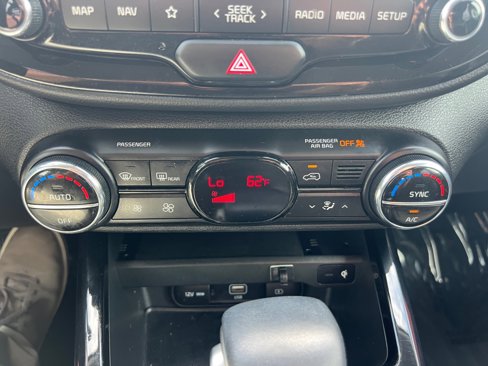 Used 2021 Kia Soul Turbo image 21