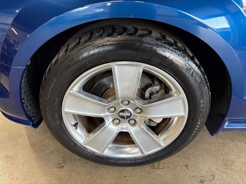 Used 2007 Ford Mustang GT Premium image 28