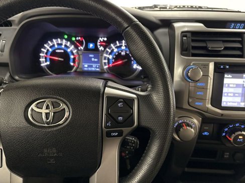 Used 2019 Toyota 4Runner SR5 Premium image 32