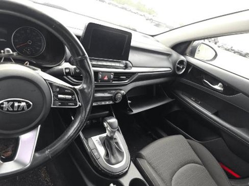 Used 2019 Kia Forte S image 17