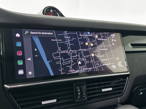 Certified 2023 Porsche Cayenne Platinum Edition image 22