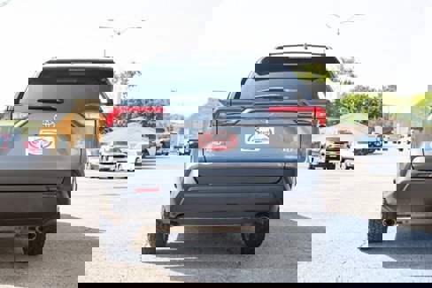 Used 2021 Toyota RAV4 XLE image 4