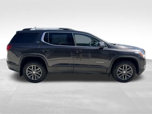 Used 2018 GMC Acadia SLT image 9