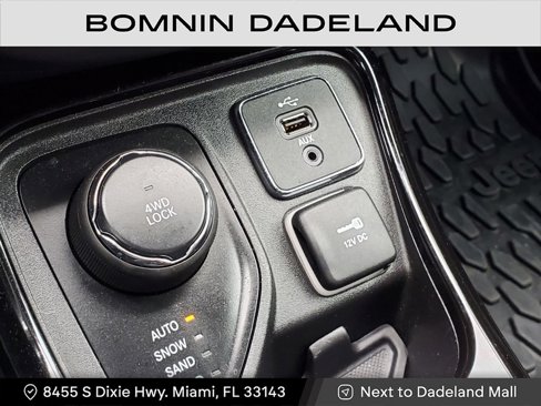 Used 2018 Jeep Compass Limited w/ Navigation Group image 25