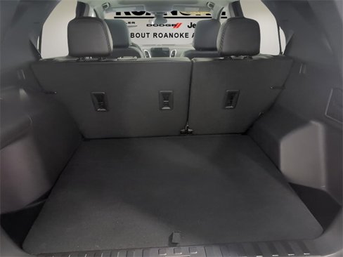 Used 2024 Chevrolet Equinox Premier image 26
