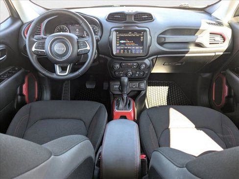 Used 2021 Jeep Renegade Trailhawk image 19