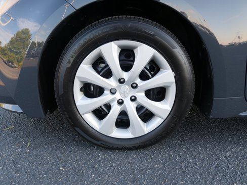 Used 2024 Toyota Corolla LE image 11