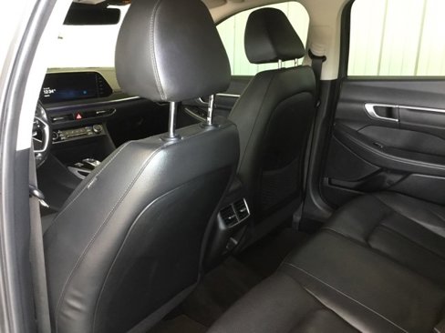 Used 2022 Hyundai Sonata Limited image 41