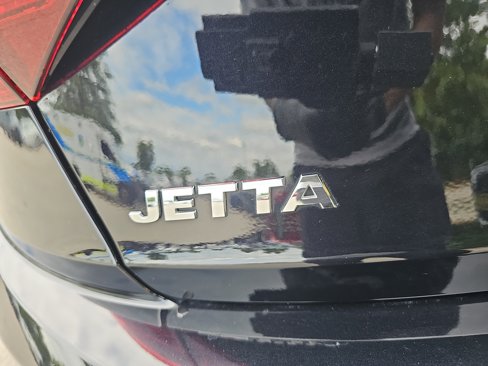 Used 2021 Volkswagen Jetta SEL image 13