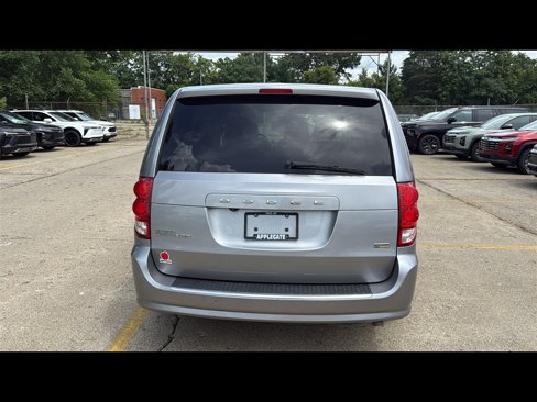 Used 2019 Dodge Grand Caravan SE image 30