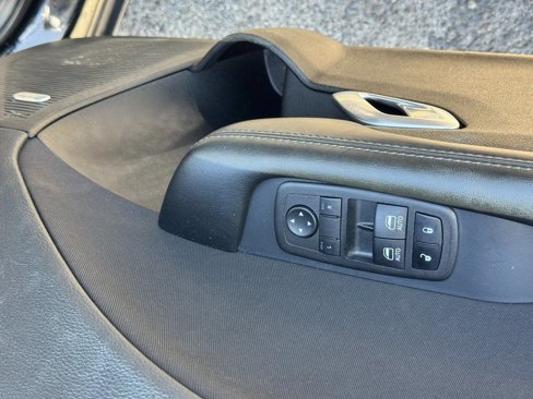 Used 2023 Dodge Challenger SXT image 14
