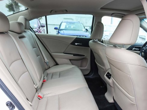 Used 2015 Honda Accord EX-L image 18