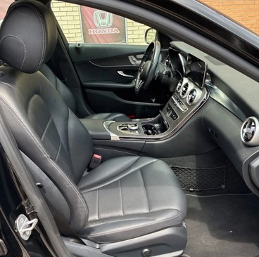 Used 2021 Mercedes-Benz C 300 Sedan image 10