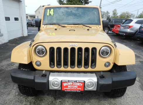 Used 2014 Jeep Wrangler Unlimited Sahara image 4