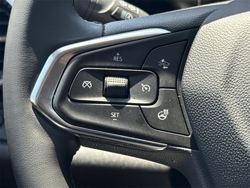 Used 2025 Chevrolet Trax ACTIV w/ Driver Confidence Package image 32