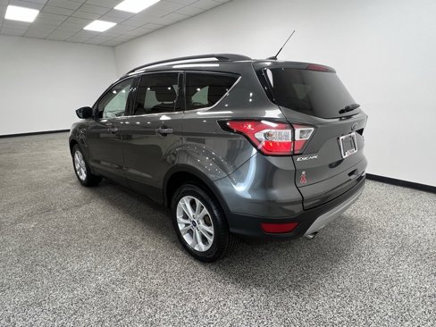 Used 2017 Ford Escape SE w/ Equipment Group 201A image 18