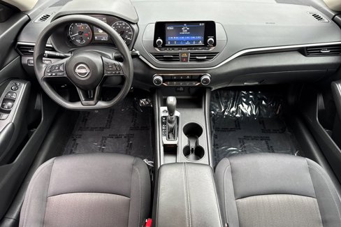 Used 2024 Nissan Altima 2.5 S image 16
