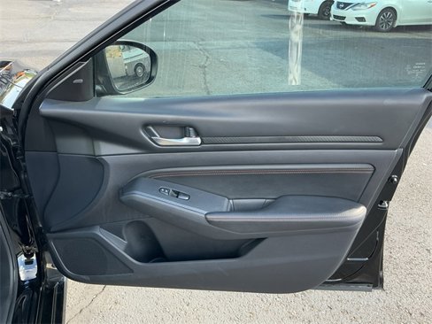 Used 2020 Nissan Altima 2.5 SR w/ Premium Package image 25