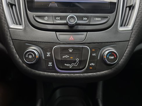 Used 2019 Chevrolet Malibu LS image 17