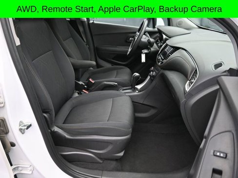 Used 2020 Chevrolet Trax LT image 34