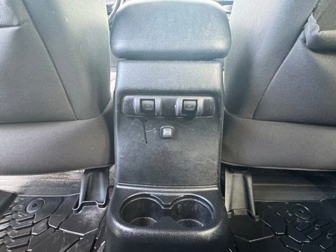 Used 2017 Jeep Wrangler Unlimited Sport image 18